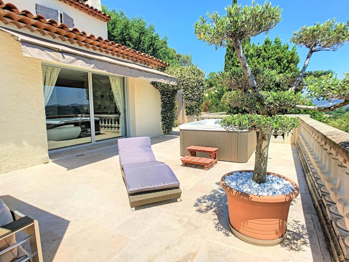 3 Bedrooms Villa Near Cannes - Pool & Jacuzzi - Sea View ماندوليو لا نابول المظهر الخارجي الصورة